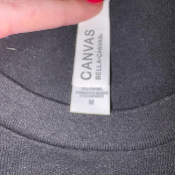 𝐐𝐕𝐄𝐄𝐍 HERBY DISCONTINUED RARE MERCH-Juice Tee- - Picture 3 of 3